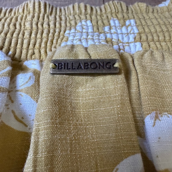 Billabong Floral Smocked Skirt - Picture 6 of 11